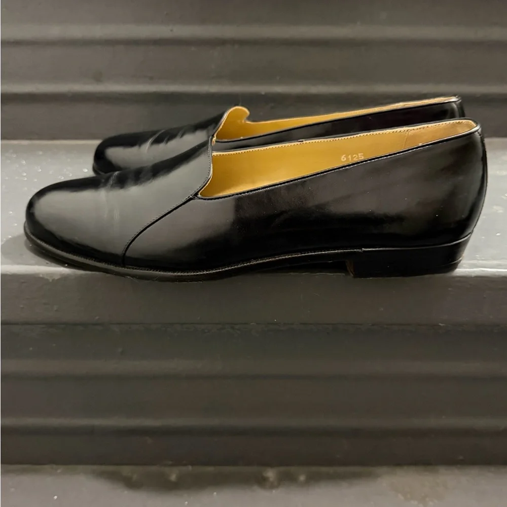 Mezlan Men's Dressy Black Slip On Leather Loafer Shoes Size 10 M